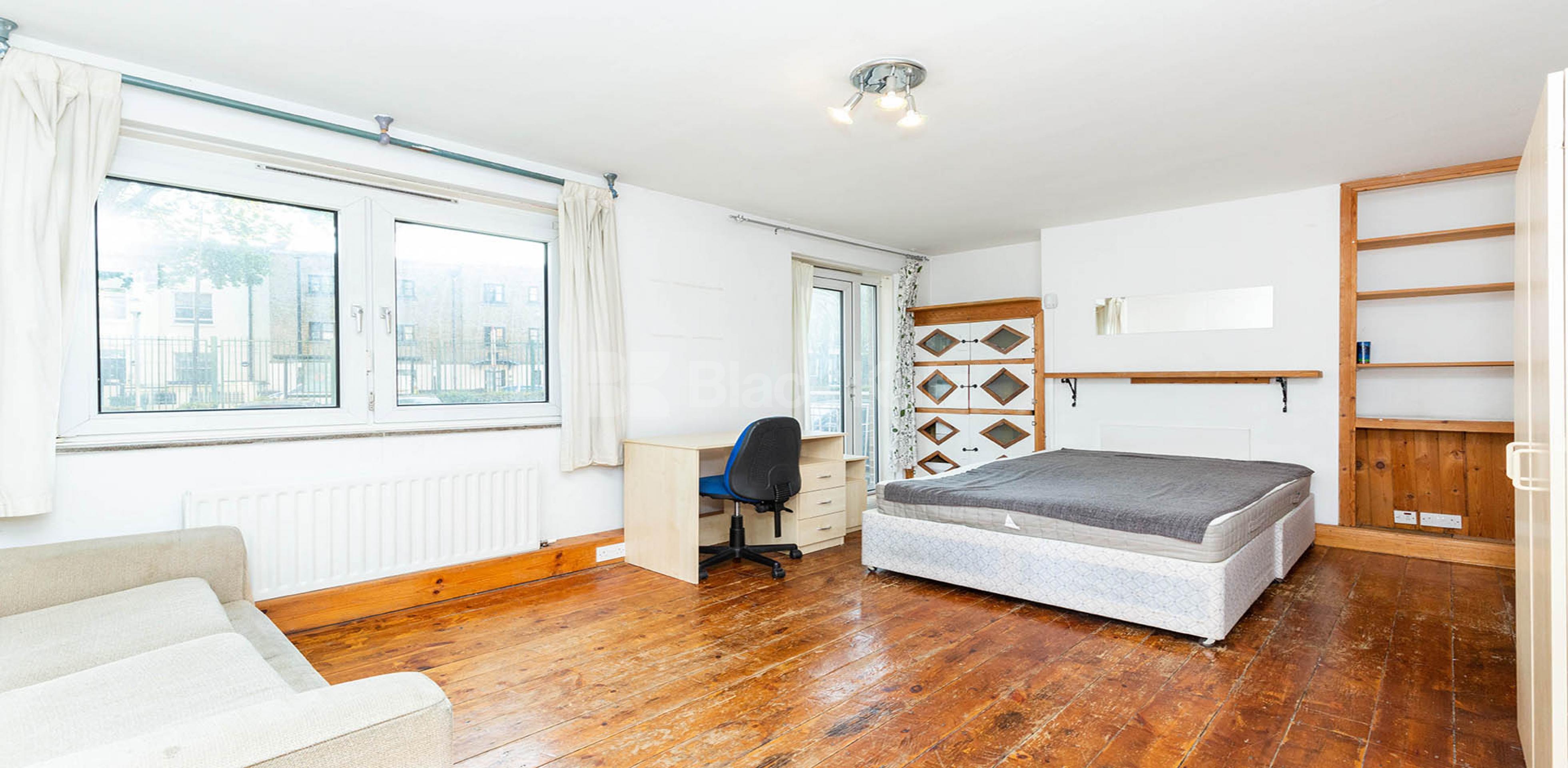			3 Bedroom, 1 bath, 1 reception Flat			 Bayham Street, Camden / Kings Cross NW1